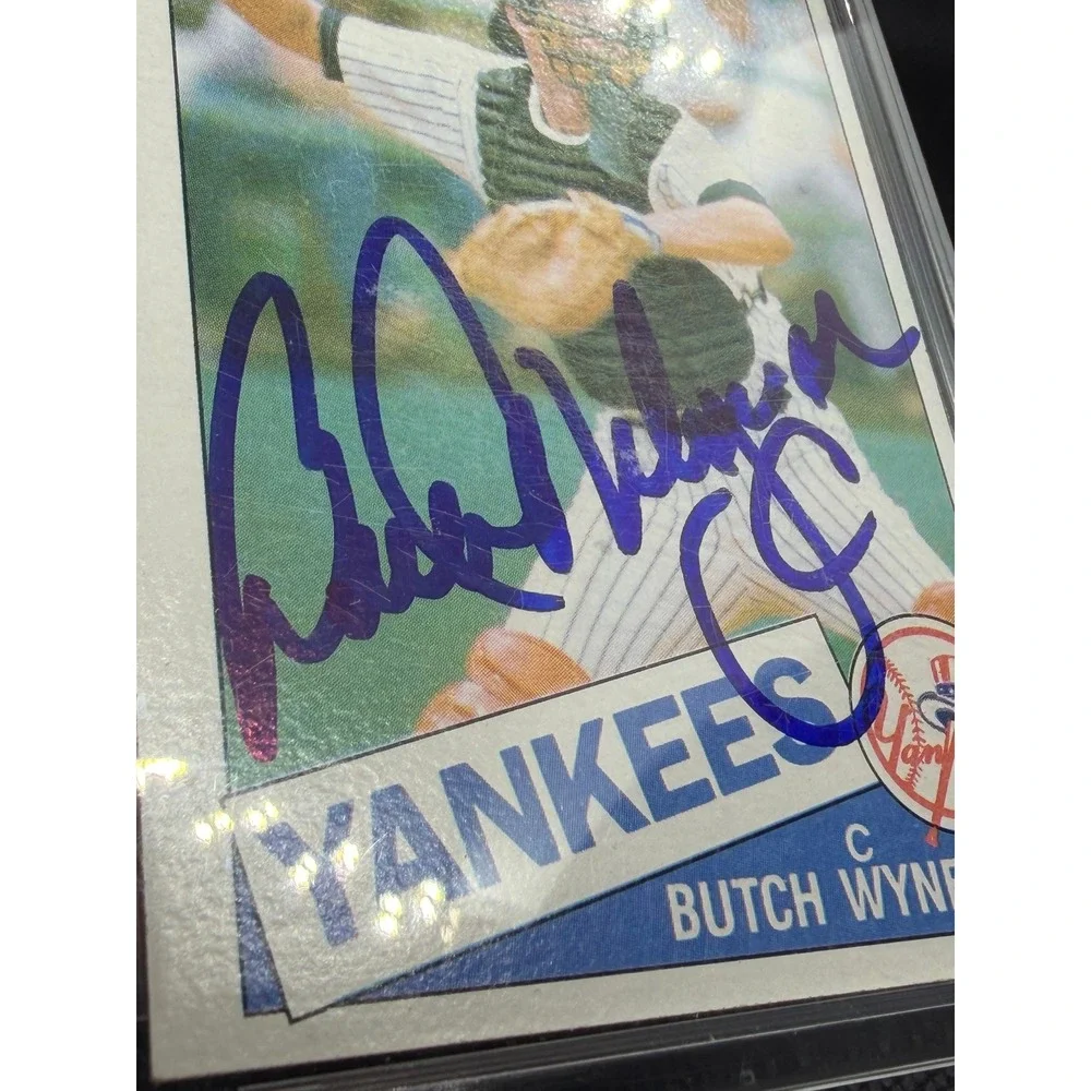 Butch Wynegar Signed 1985 Topps #585 New York Yankees Baseball Card Autograph